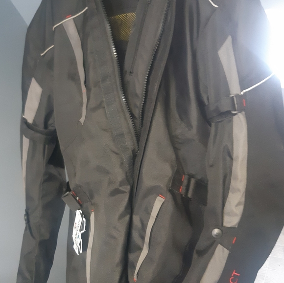 NEW, Motorcycle Jacket, RIDERACT Touring, Armoured Padded, Removable Liner, 3XL - Picture 3 of 6